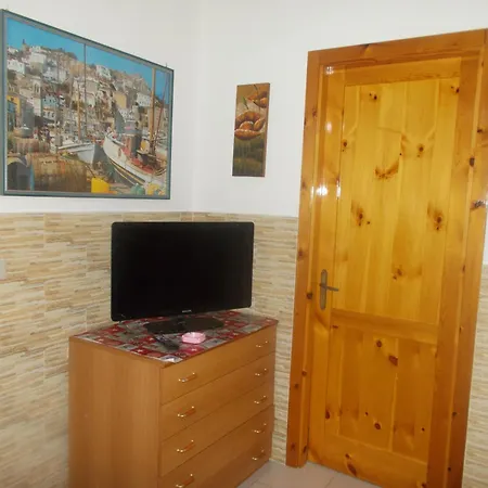 Casa vacanze Aceri Baia By Nonsolomare Vacanze Srlu *
